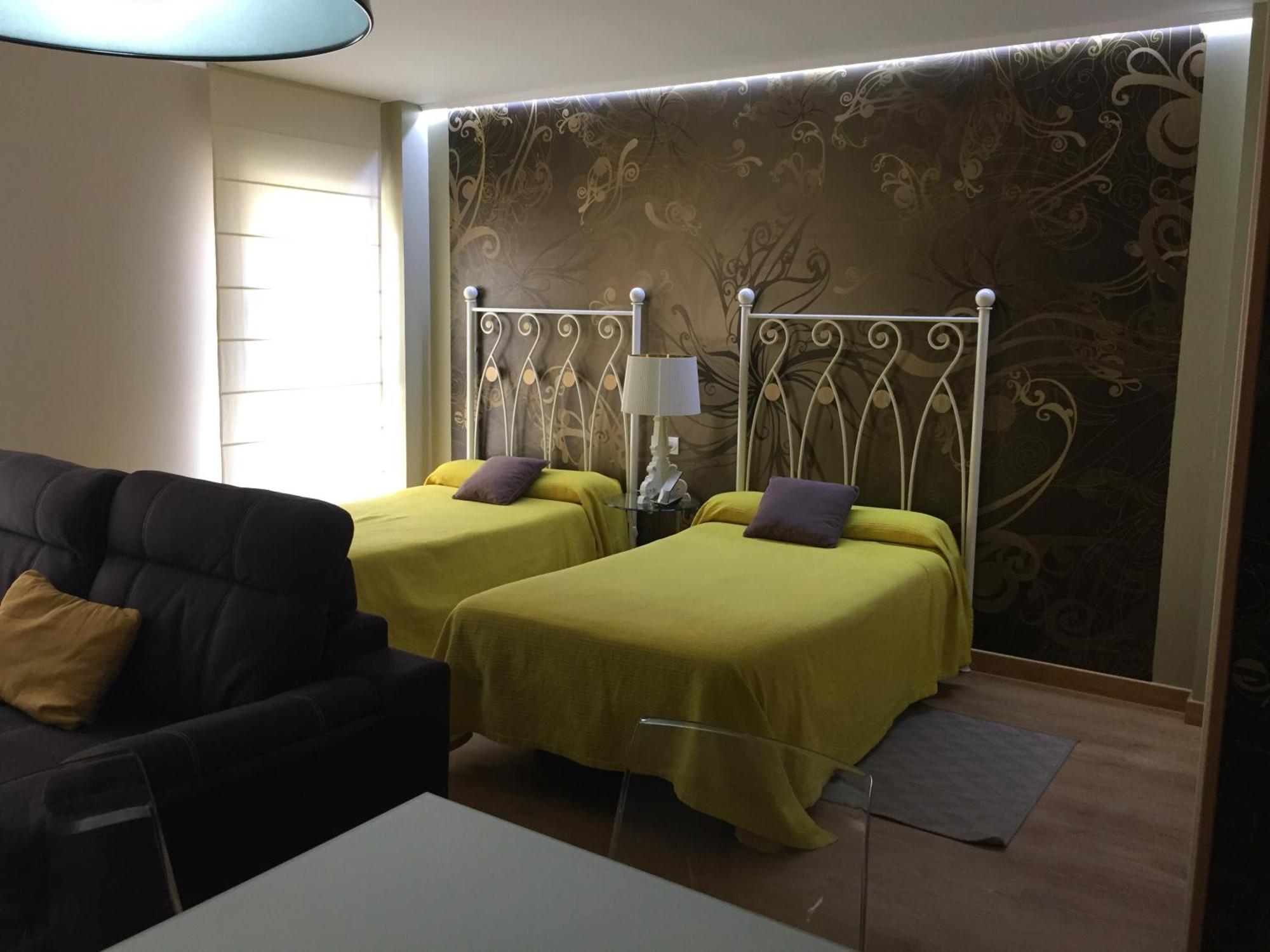 Apartamentos Parking Мерида Екстериор снимка