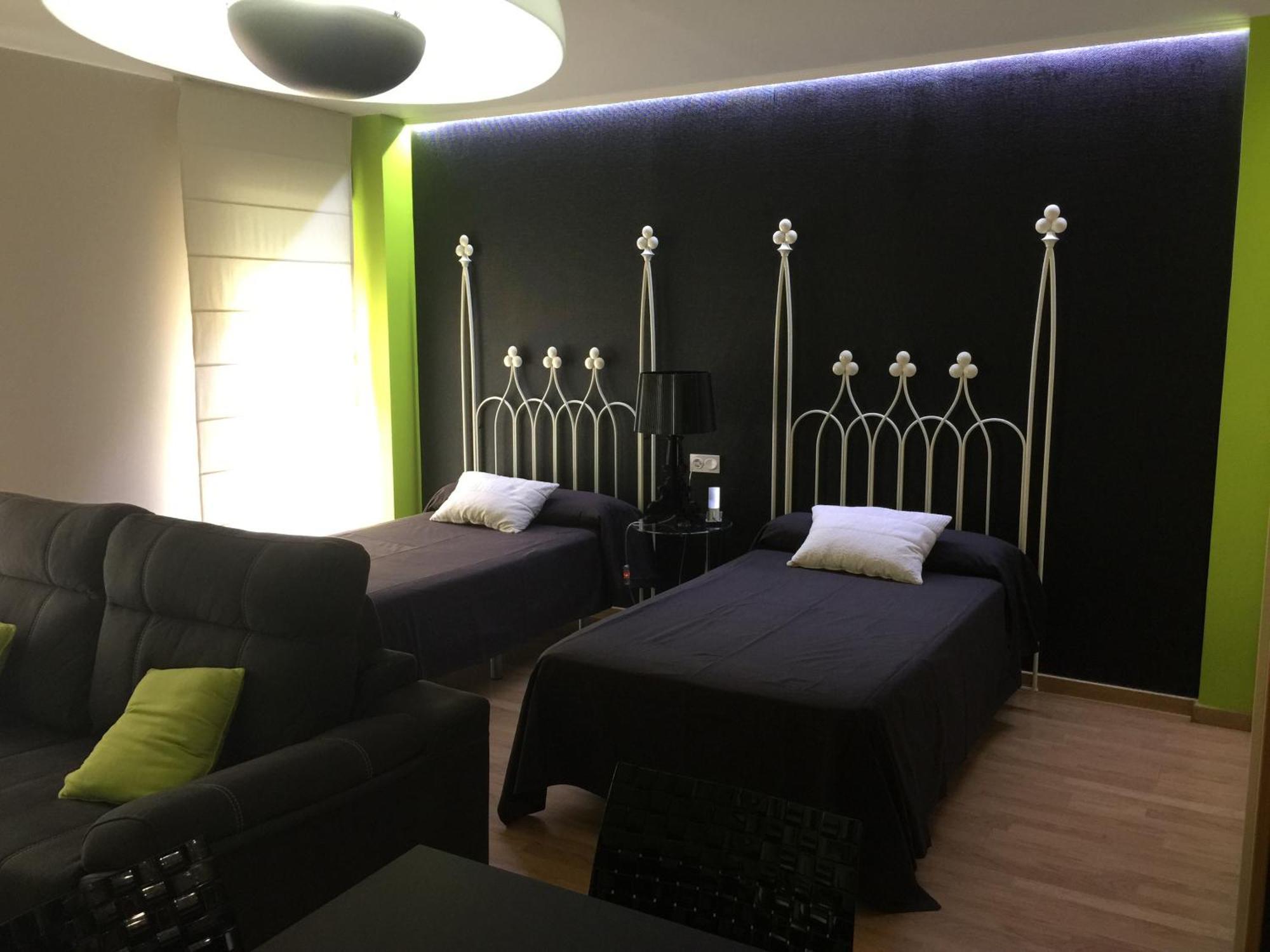 Apartamentos Parking Мерида Екстериор снимка