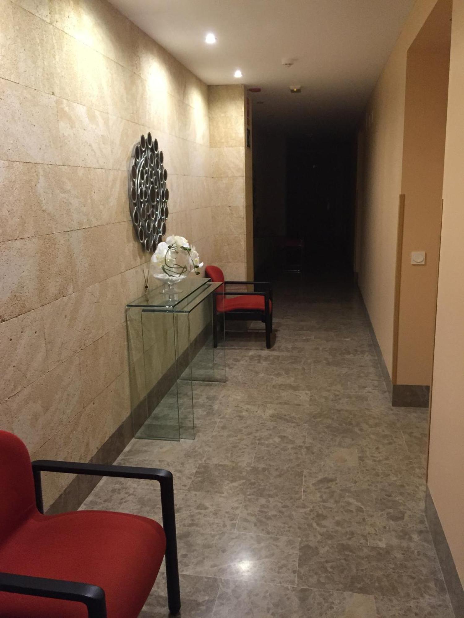 Apartamentos Parking Мерида Екстериор снимка
